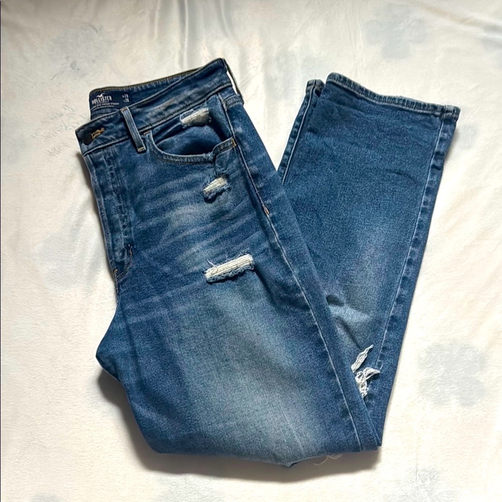 Hollister ultra high rise vintage straight distressed jeans